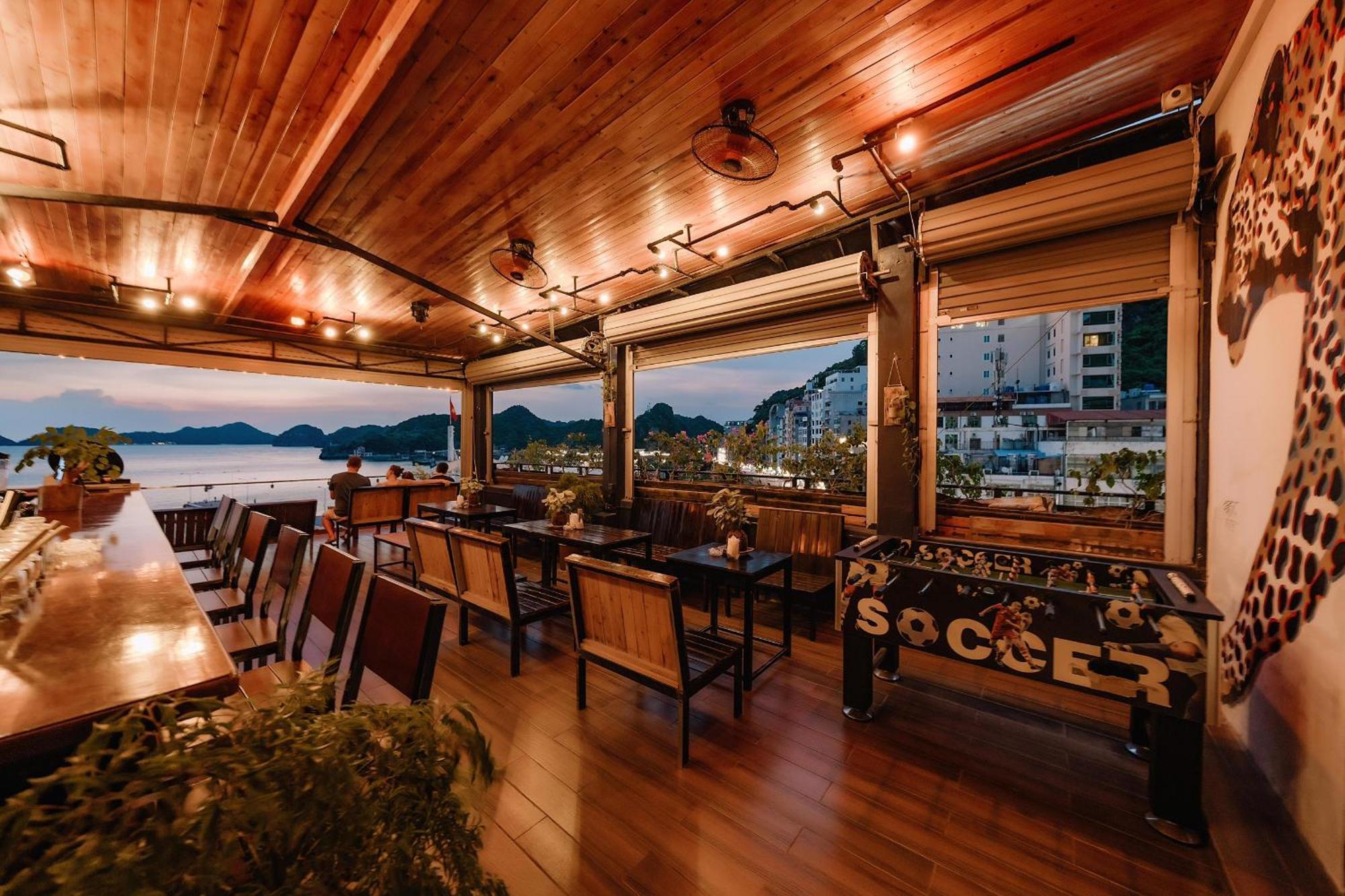 Catba Pod Hostel - Restaurant And Rooftop Bar Dong Khe Sau Kültér fotó