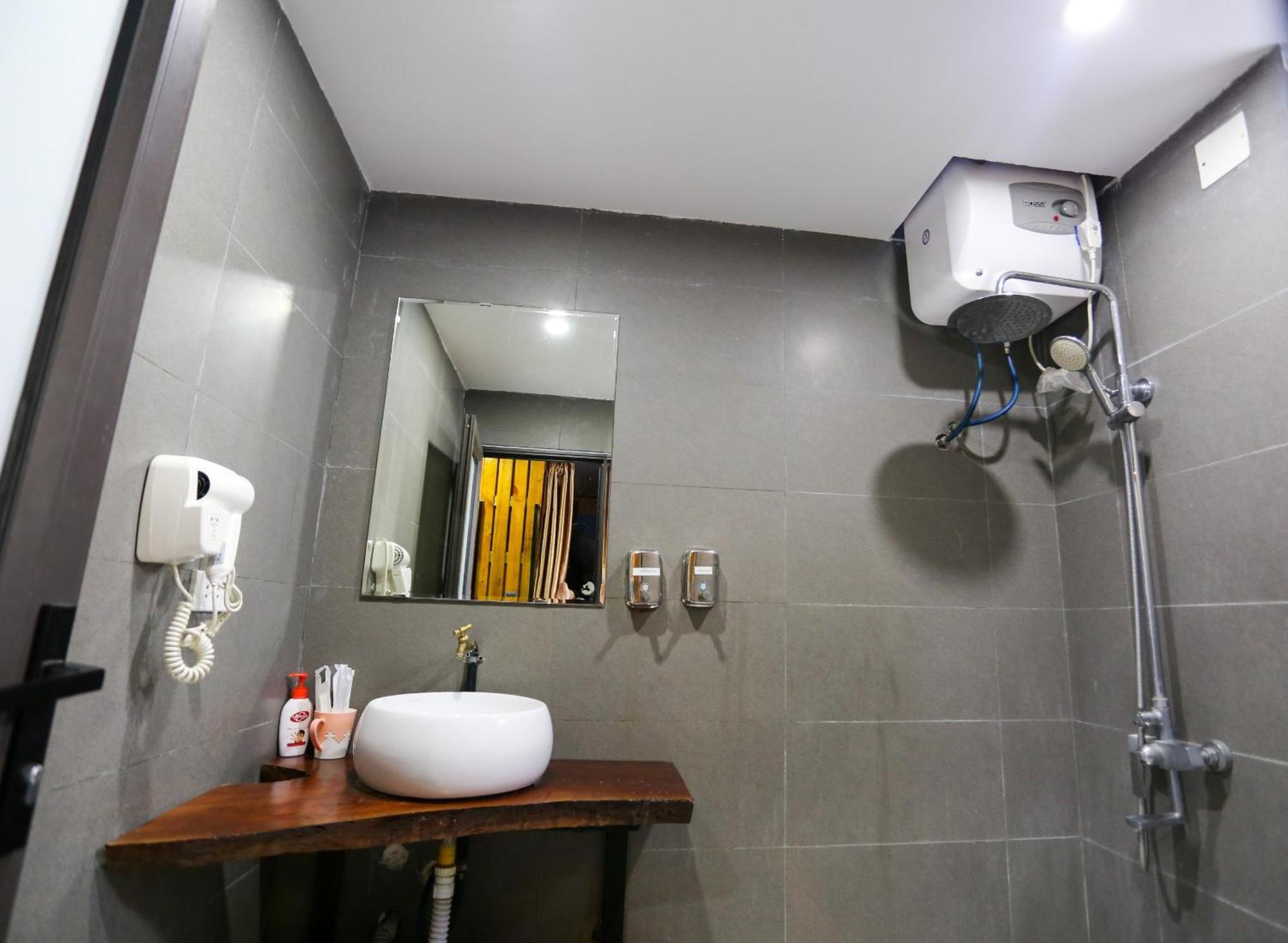 Catba Pod Hostel - Restaurant And Rooftop Bar Dong Khe Sau Kültér fotó